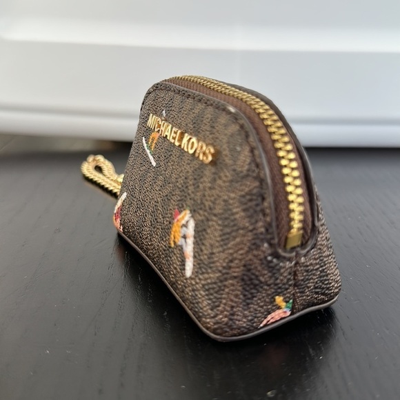 Michael Kors Jes Set Girls Ski 🎿 AirPod Case coin pouch - Picture 10 of 10